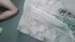 ممرضة محجبة تأخذ عدة أعضاء ذكورية في أوgy صريحة