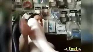 سكس لحتى يطلع خرا