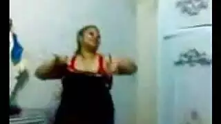 عربى شغوف ينيك مهبل مومس طلخا الضيق