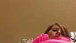 يائس شقة في نعش الذات الوجه