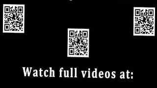 جنس جماعي علني في حفرة السباحة: إيلاج مزدوج بجانب الماء