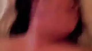 فيلم إباحي كامل في غرفة النوم مع فتاة ذات صدر ضخم