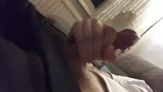 شرج قانوني: شاعر بقضيب كبير يُمارس معه الجنس من الخلف