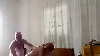 مشهد بالغ مصري: رجل مخادع يهيمن على جارته في جنس عنيف