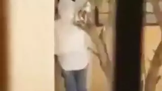 قحبة في الشارع بالمال