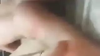 الجنس العربي: كاميرا سرية تلتقط فتاة مسلمة مثيرة تحت نقابها